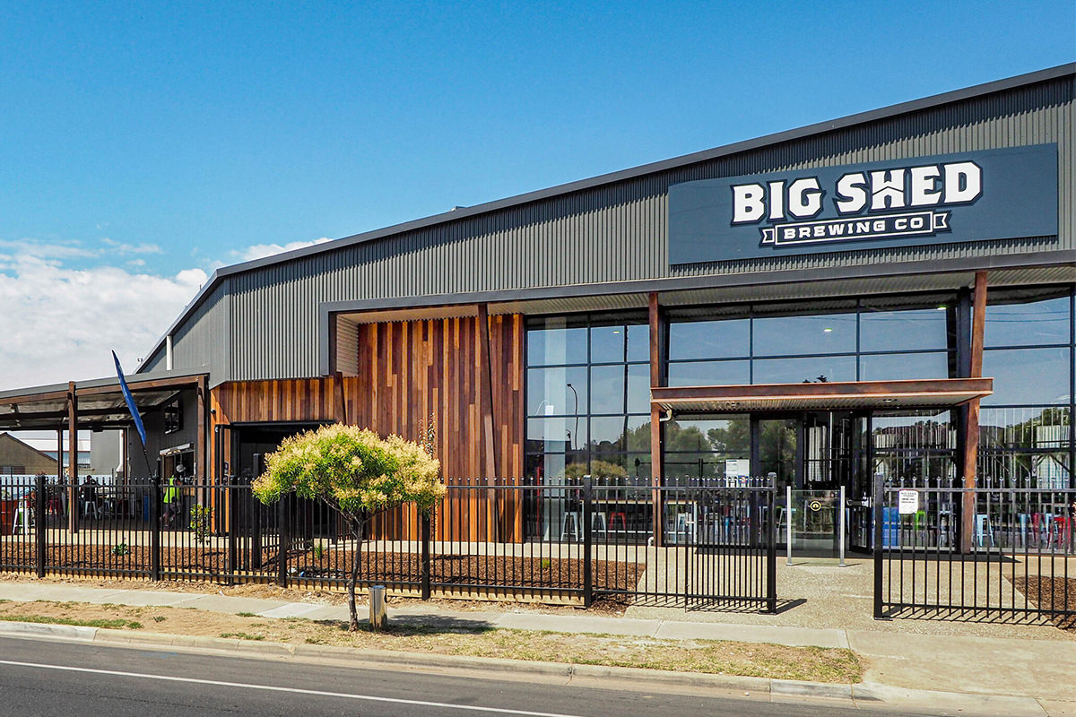 3UP MEDIA BLOCK - Small_Horiz 1200 x 800 C